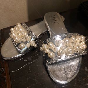 silver metallic fashion flat sandals